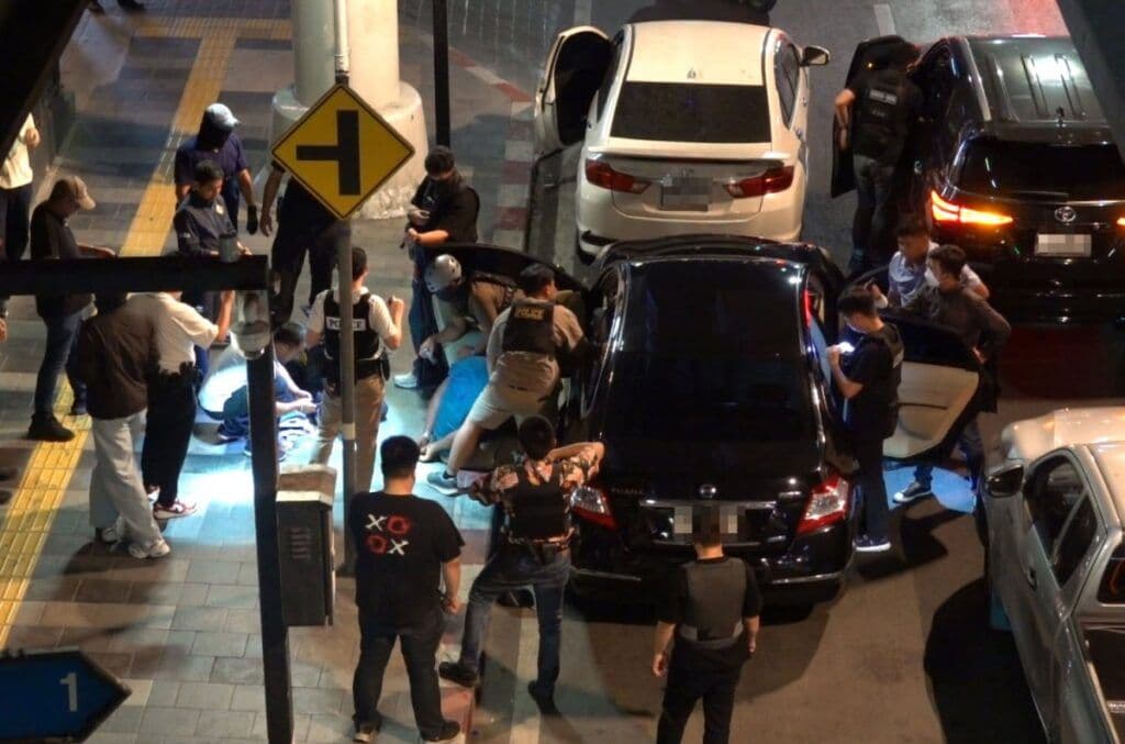 Thailand Police, Nigerian Suspect, Bangkok Drug Crackdown