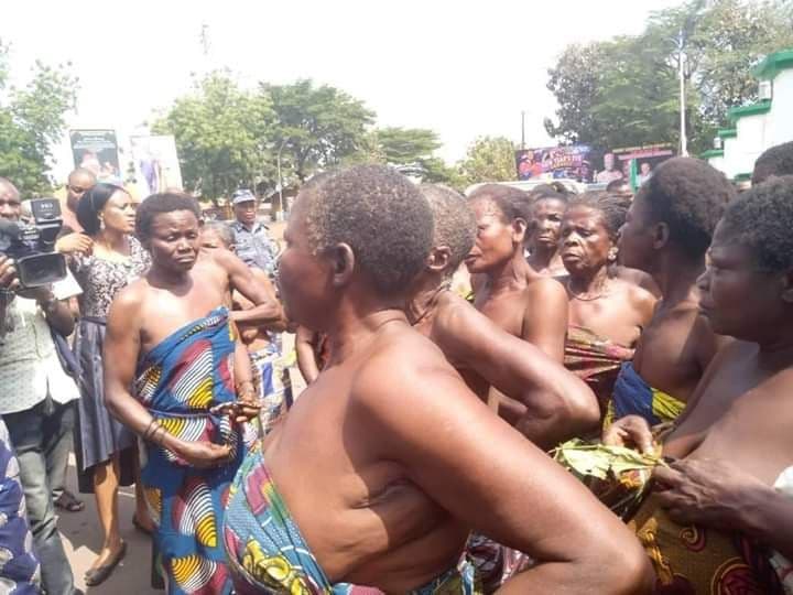 Naked Protest in Plateau