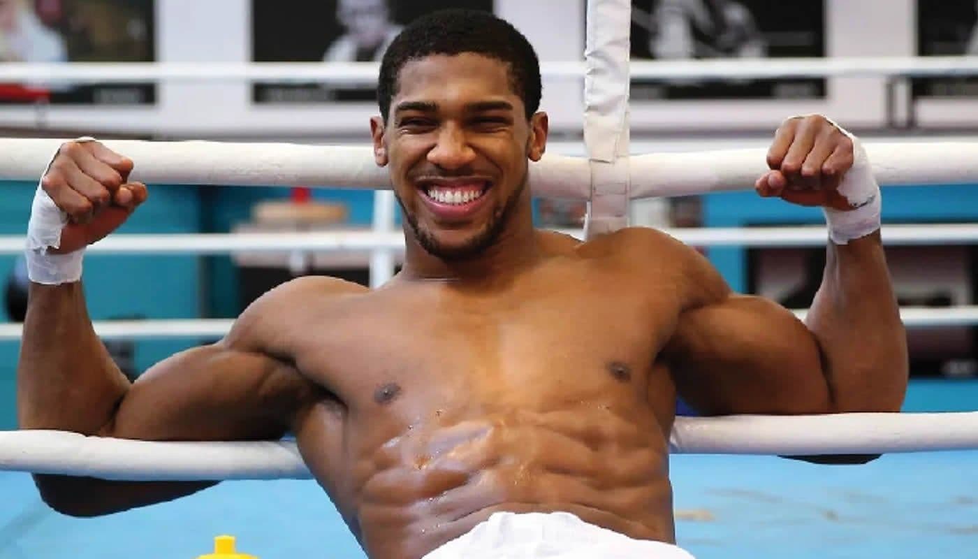 Anthony Joshua, Dubai, Relocation