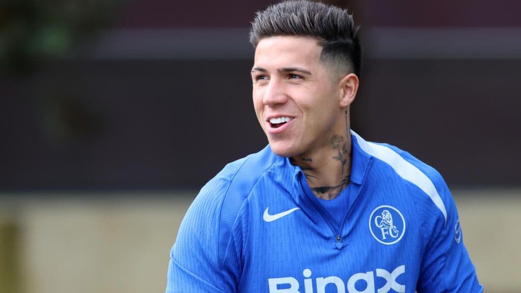 Enzo Fernandez, Fully Committed, Chelsea, Exit Speculation, Rosenior